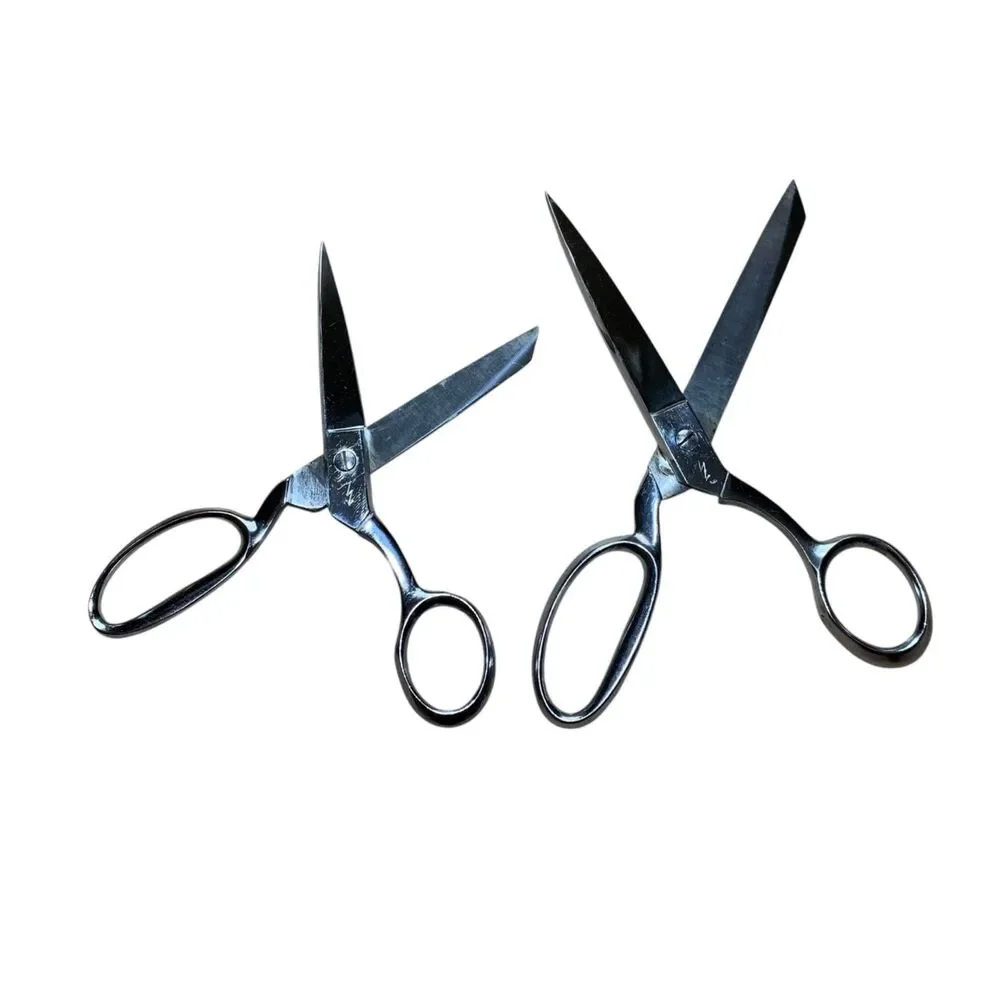 Vintage Hot Drop Set of 2 Forged Steel Scissors Italy 7in 8in Seamstress Sewing